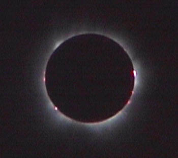 eclipse1.jpg 
(8429 bytes)